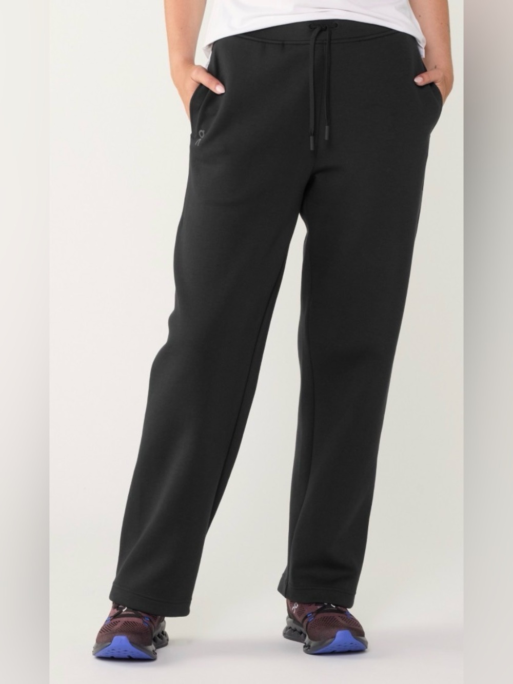 On Running Women’s Black Athletic Pants with Drawstring